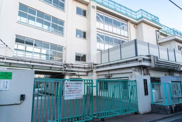 ライオンズマンション中野桃園(杉並区立杉並第三小学校)