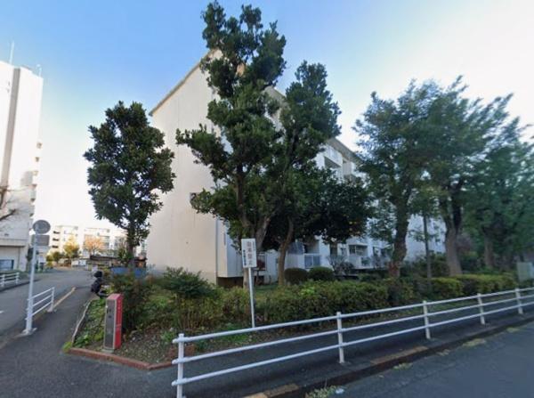 戸山ハイツ２７号棟