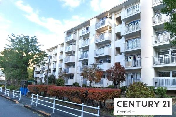 戸山ハイツ27号棟