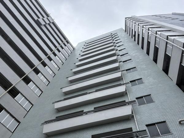戸山ハイツ２７号棟