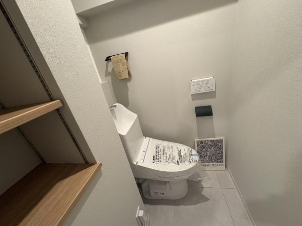 戸山ハイツ２７号棟