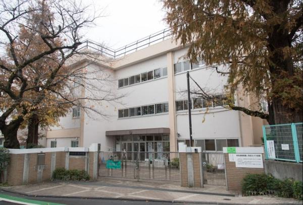 杉並区成田東１丁目の中古一戸建て(杉並区立松ノ木小学校)