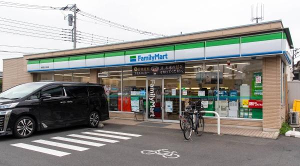練馬区貫井３丁目の中古一戸建て(ファミリーマート練馬富士見台店)