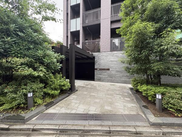 オーベルアーバンツ神楽坂
