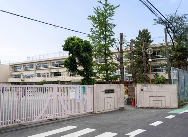 調布市小島町２丁目の新築一戸建(調布市立富士見台小学校)