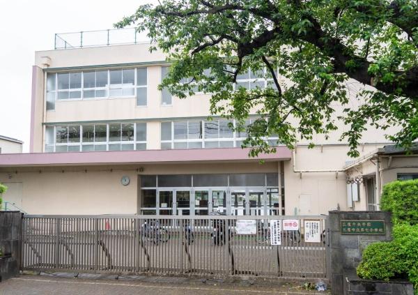 三鷹市上連雀９丁目の新築一戸建(三鷹市立第七小学校)