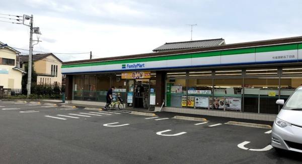 エンゼルハイム荻窪(ファミリーマート杉並宮前五丁目店)