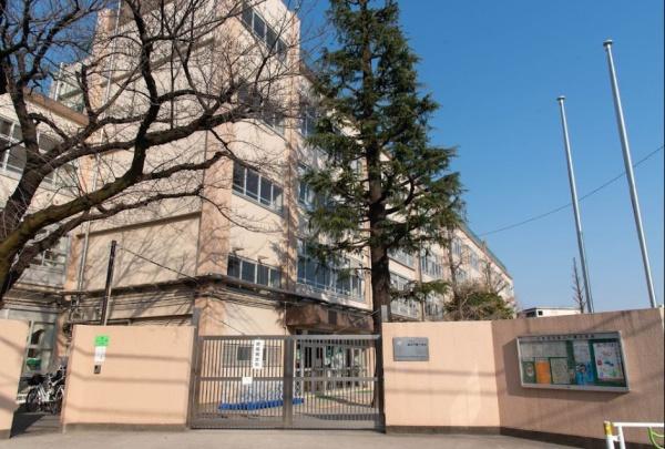 セザール高井戸ガーデン(杉並区立高井戸東小学校)