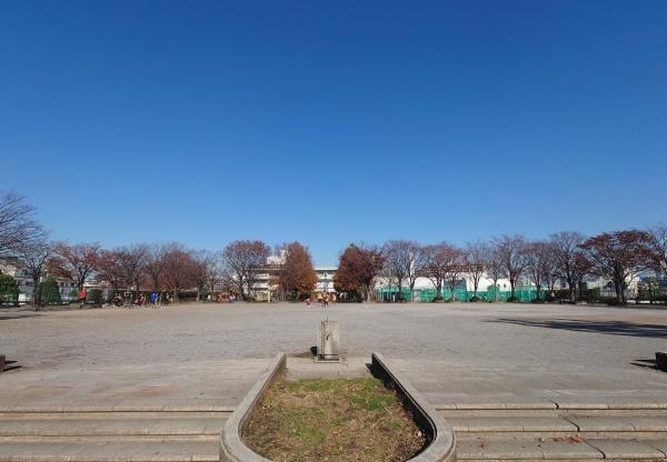 新宿区中井２丁目の新築一戸建(落合中央公園)