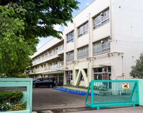 調布市下石原３丁目の新築一戸建(調布市立第三小学校)