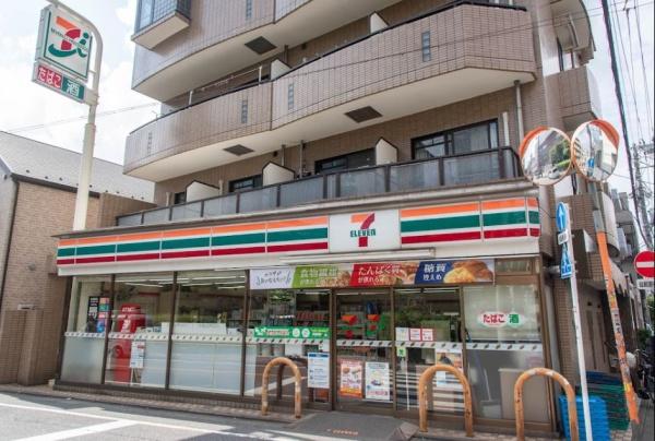 都立大学テラス(セブンイレブン都立大学駅南店)