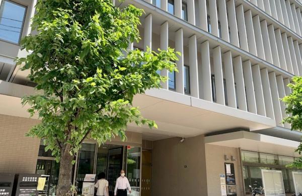 ルフォン世田谷(世田谷区立世田谷図書館)