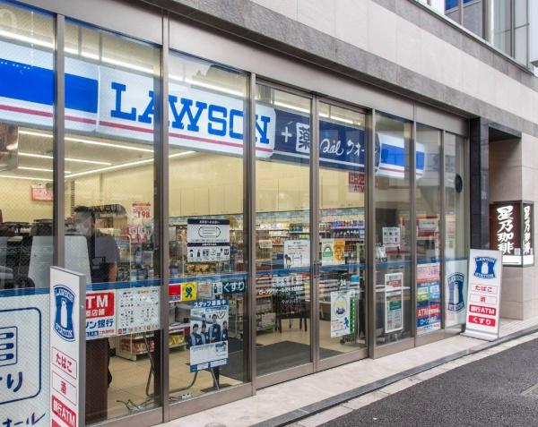 ブランズ代々木(ローソンクオール代々木駅前店)