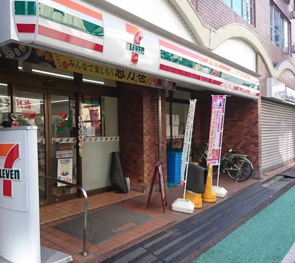 ビクトリアハイム市ヶ谷(セブンイレブン新宿曙橋通り店)