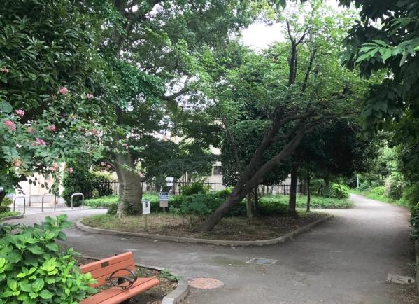 狛江市西野川２丁目の新築一戸建(野川緑地公園)