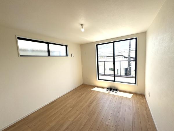 狛江市岩戸南３丁目の新築一戸建