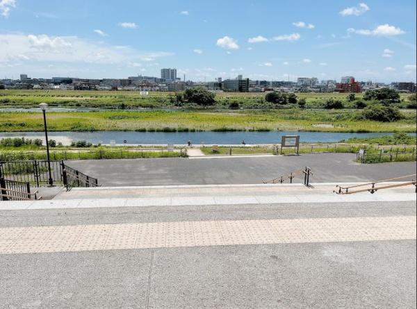 二子玉川ライズタワーアンドレジデンスタワーウエスト(世田谷区立二子玉川公園)
