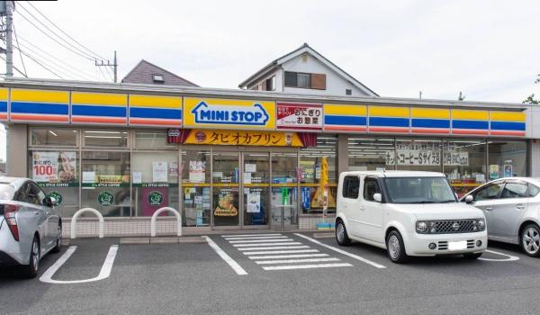 調布市染地３丁目の中古一戸建て(ミニストップ調布染地店)