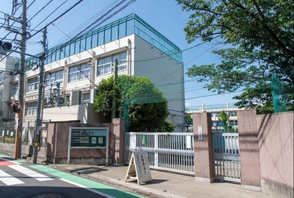 世田谷区船橋５丁目の中古一戸建て(世田谷区立経堂小学校)