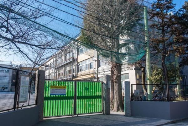 キャニオングランデ桜上水(杉並区立高井戸第三小学校)