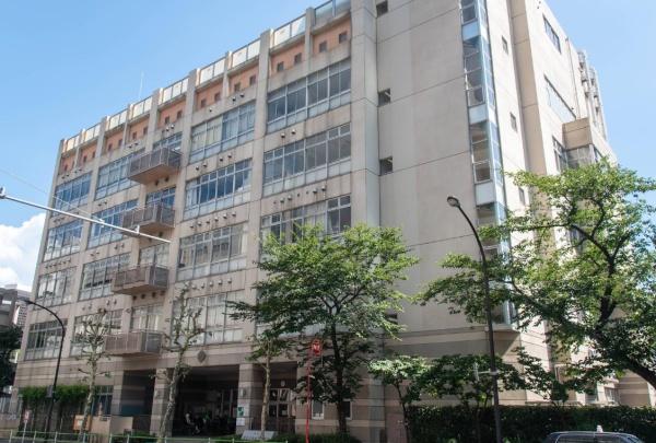 虎ノ門ガーデン(港区立小中一貫教育校御成門学園御成門小学校)