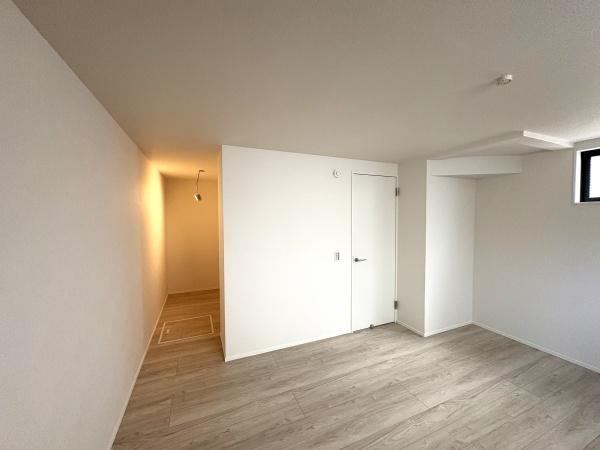 狛江市和泉本町３丁目の新築一戸建