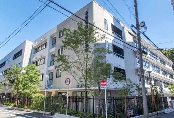 中野区弥生町４丁目の新築一戸建(中野区立みなみの小学校)
