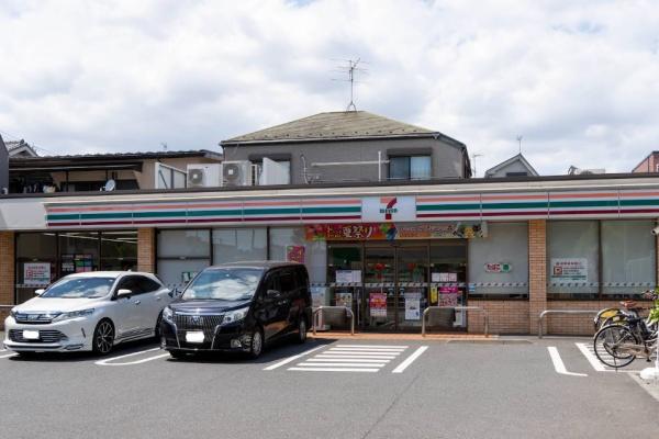 ヒルズ千早町(セブンイレブン板橋向原2丁目店)