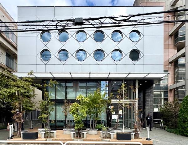 ザ・パームス高田馬場四丁目(新宿区立下落合図書館)