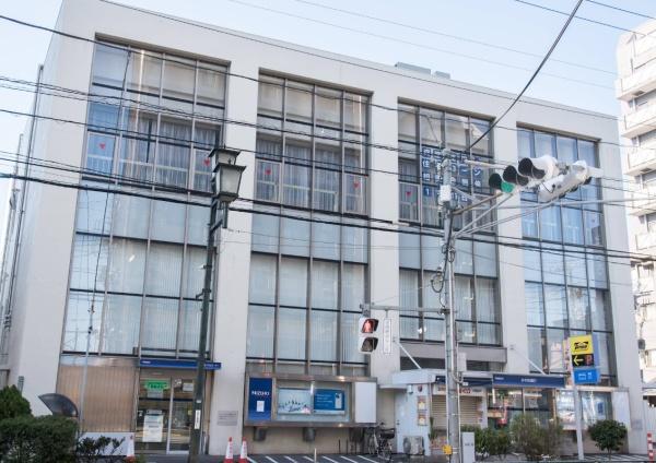 センチュリーマンション根津(みずほ銀行根津支店)