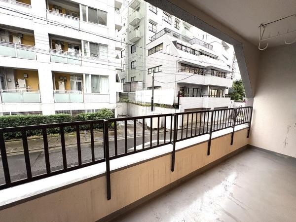 代々木いずみマンション（代々木公園）