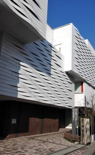 グランシティ三田三ノ橋(港区立高輪図書館分室)