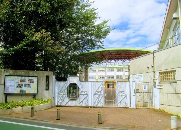 豊島区長崎３丁目の新築一戸建(豊島区立長崎小学校)