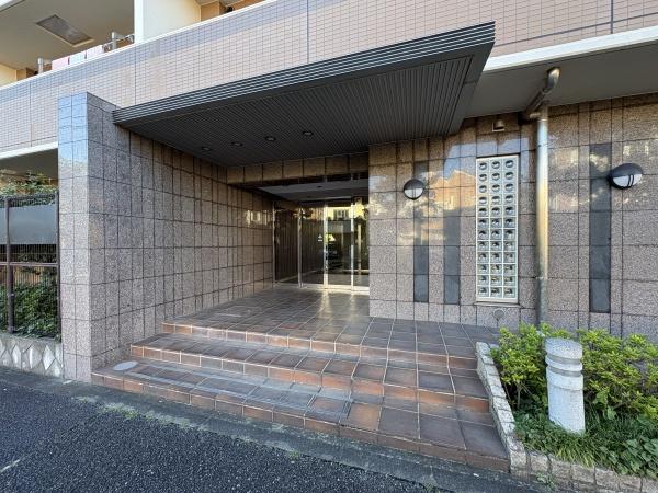 日神パレステージ千歳烏山