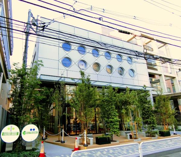 アクティス高田馬場四丁目(新宿区立下落合図書館)