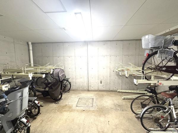 アクティス高田馬場四丁目