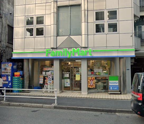 港区南青山３丁目の中古一戸建て(ファミリーマート南青山六丁目店)