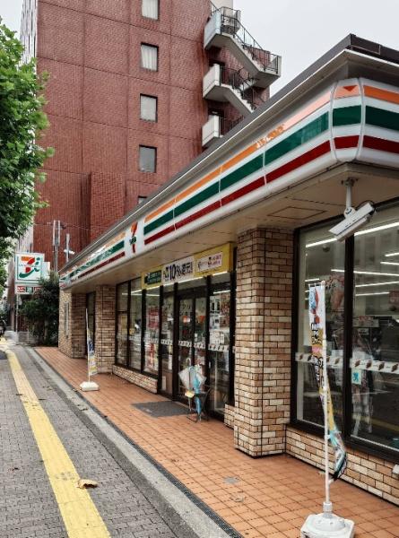 オープンレジデンシア広尾ザ・ハウスＳｏｕｔｈ　Ｃｏｕｒｔ(セブンイレブン港区広尾駅北店)