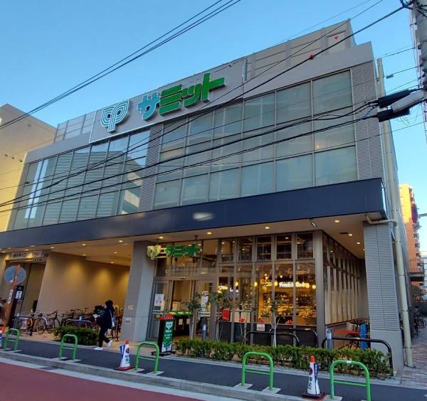 ロイヤルハイツ三田(サミットストア三田店)