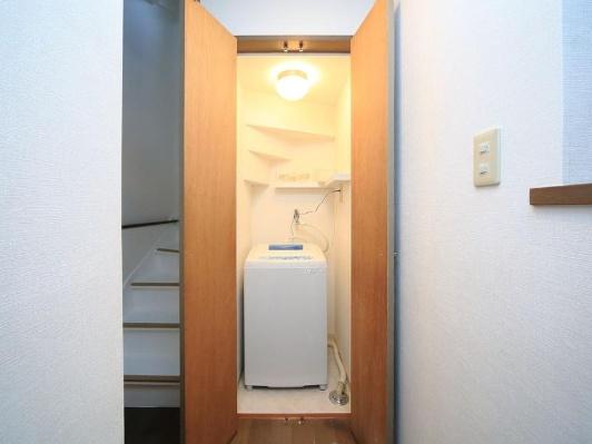 目黒区中目黒４丁目の中古一戸建て