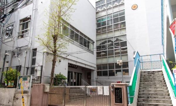 サンウッド神楽坂(新宿区立津久戸小学校)