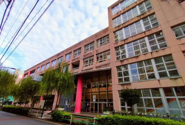 ピアース新宿三丁目(新宿区立花園小学校)