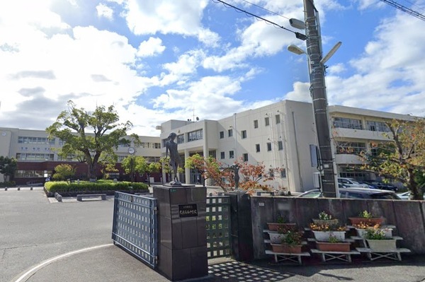 太宰府市青葉台４丁目の中古一戸建て(太宰府市立太宰府西中学校)