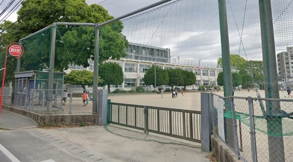 筑紫野市塔原東２丁目の中古一戸建て(筑紫野市立二日市小学校)