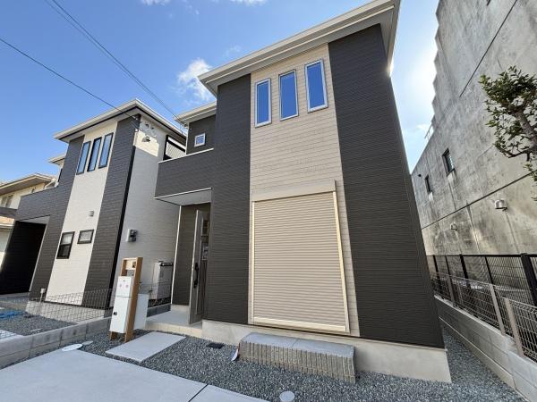 富田林市津々山台４丁目　新築一戸建　２号棟
