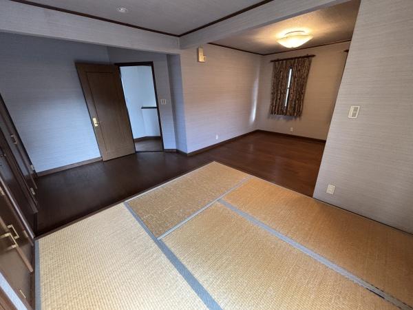 富田林市津々山台３丁目の中古一戸建て