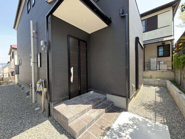 富田林市寺池台２丁目　新築一戸建２号棟
