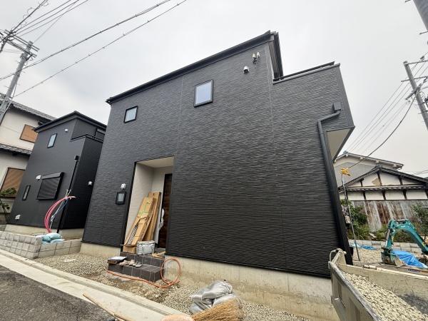 富田林市北大伴町２丁目　新築一戸建　１号棟