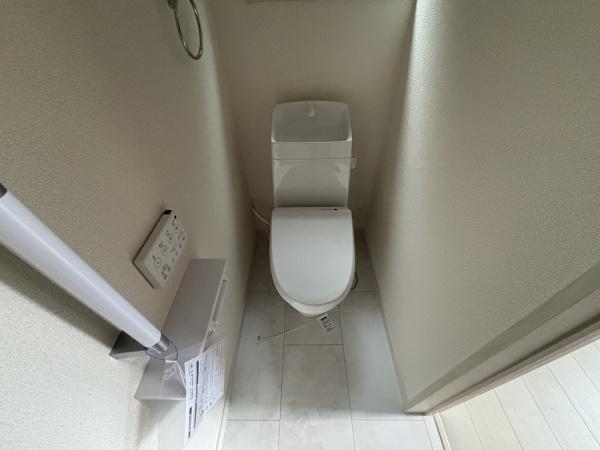 富田林市北大伴町２丁目　新築一戸建　２号棟