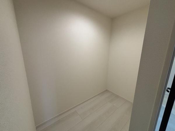 富田林市北大伴町２丁目　新築一戸建　２号棟
